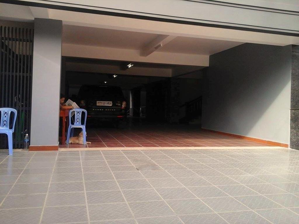 Tan Tower Hotel พนมเปญ ภายนอก รูปภาพ